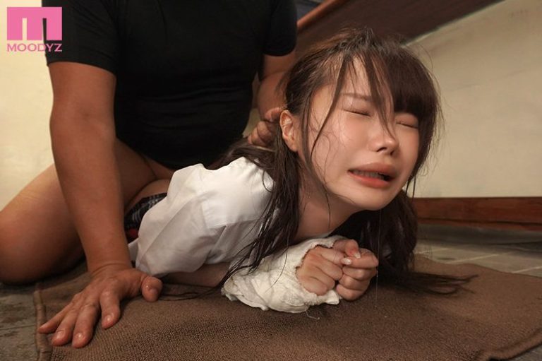 松本いちか　前科持ちを受け入れてくれた恩人の一人娘に抑え込んでいた性欲が蠢き…細身の女をブッ壊すほどの肉弾プレス！