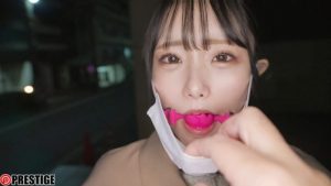 鈴の家りん　マスクの中に口枷をしているドM娘はマンコで卑猥な音をたてながら大きな喘ぎ声を響かせ何度もイキまくる！